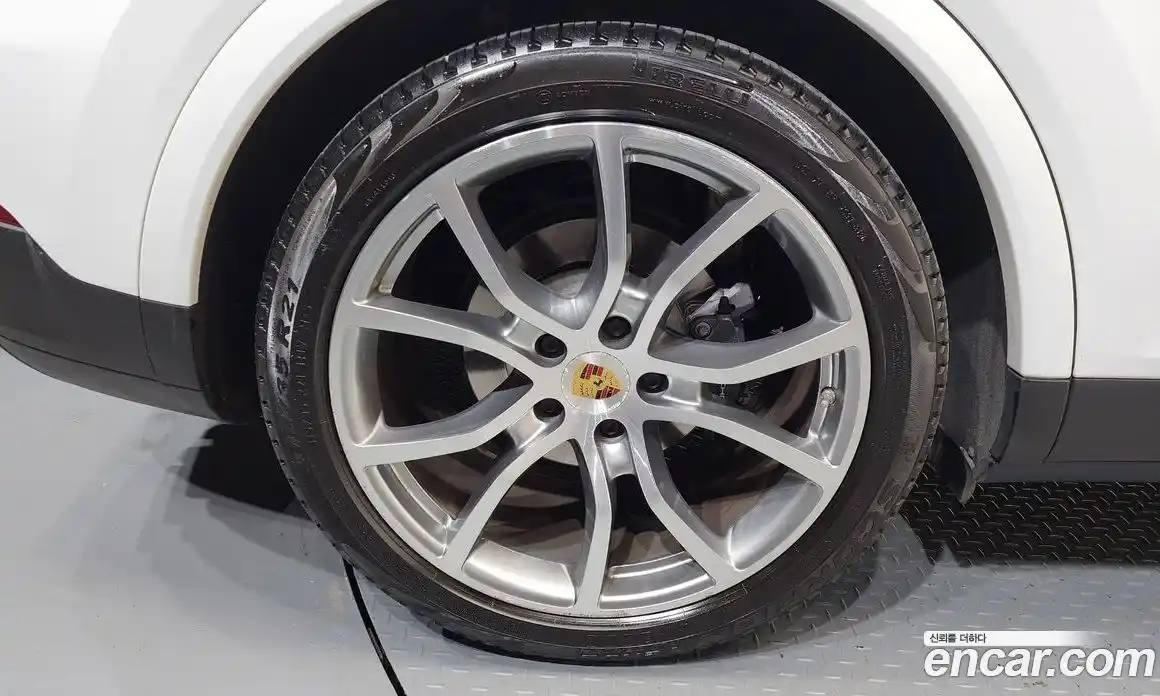 Porsche Cayenne 2020 3.0 гидро в Москве № 1914115, фото 5