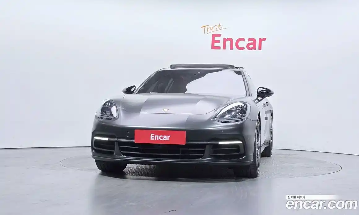 Porsche Panamera 2018 3.0 гидро в Москве № 1914225, фото 3