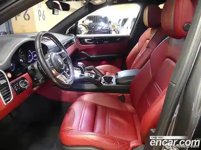 Porsche Cayenne 2019 3.0 гидро в Москве № 1914545, миниатюра 10