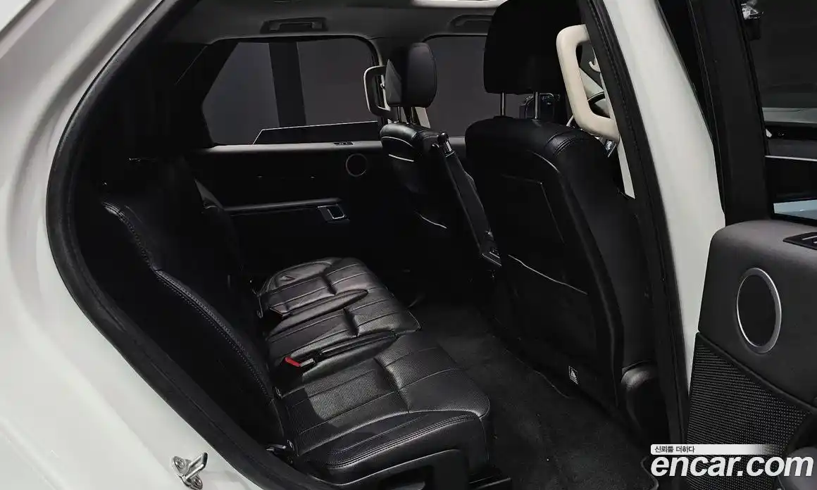 Land Rover Discovery 2019 2.0 гидро в Москве № 1914756, фото 18
