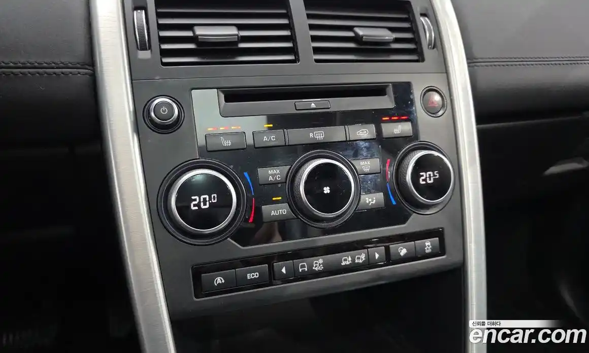 Land Rover Discovery Sport 2017 2.0 гидро в Москве № 1915052, фото 28