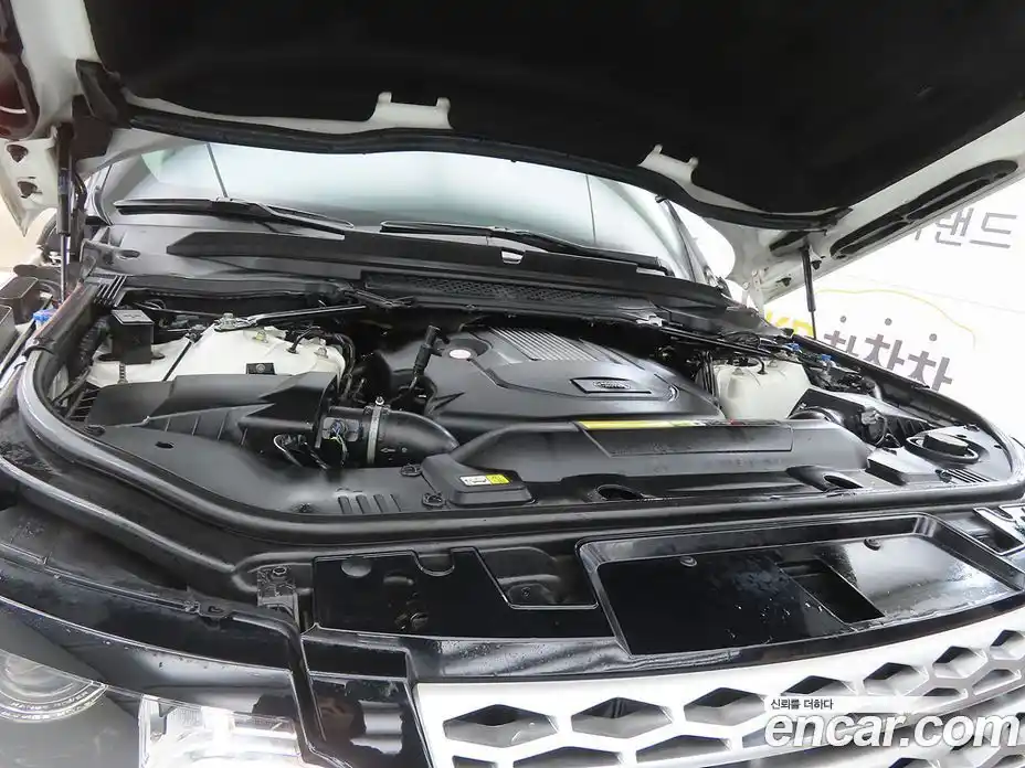 Land Rover Range-Rover Sport 2015 3.0 гидро в Москве № 1915117, фото 19