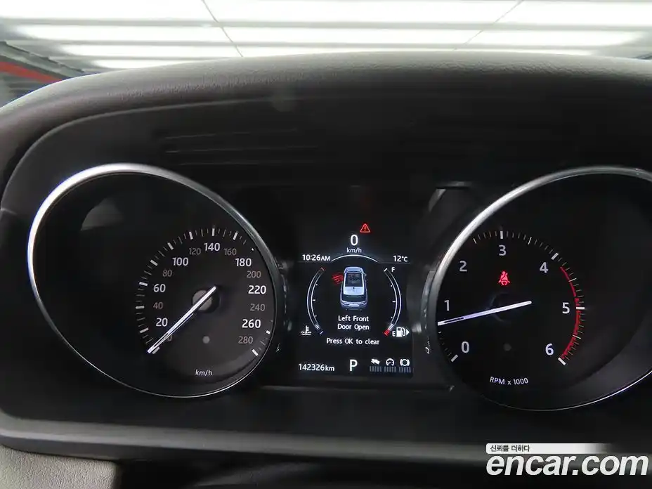 Land Rover Range-Rover Sport 2015 3.0 гидро в Москве № 1915117, фото 9