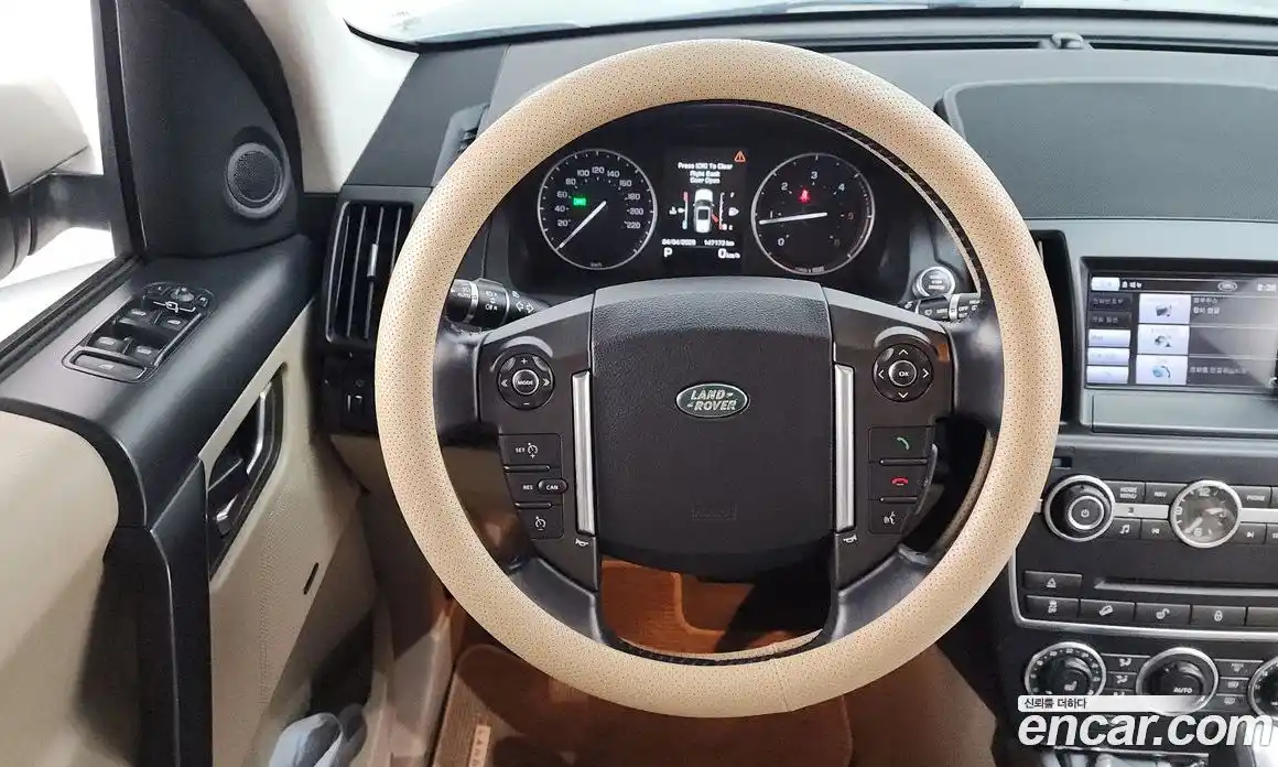 Land Rover Freelander 2013 2.2 гидро в Москве № 1915134, фото 14