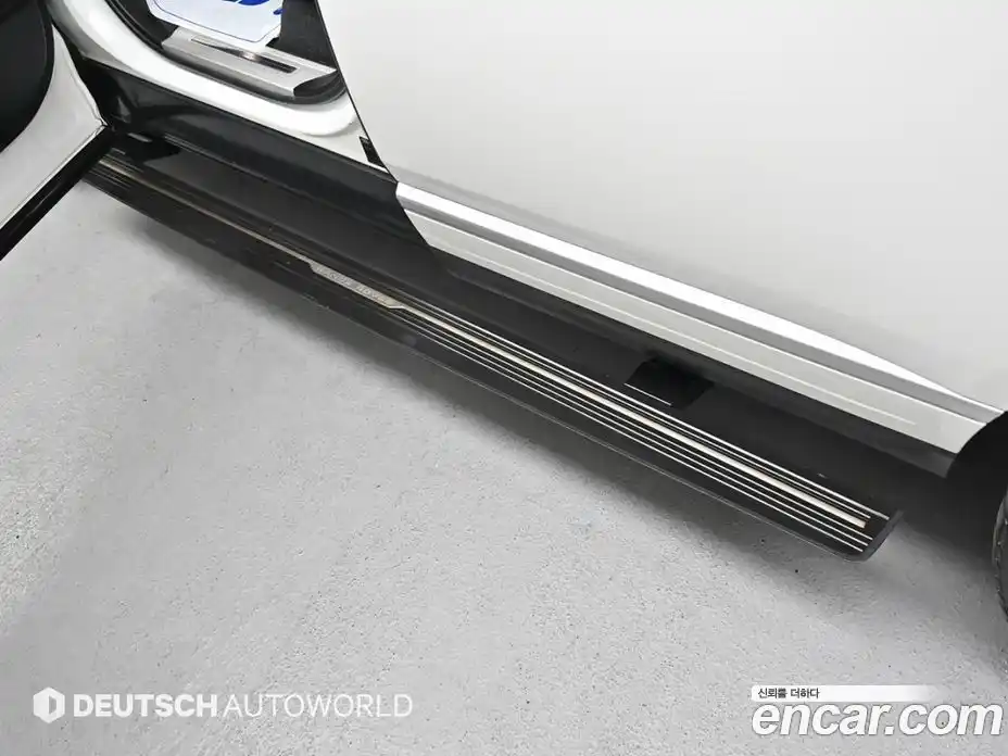 Land Rover Range-Rover 2017 4.4 гидро в Москве № 1915203, фото 17
