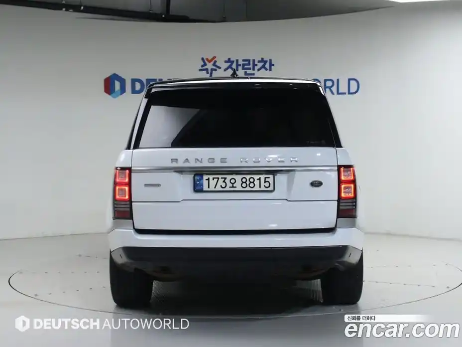 Land Rover Range-Rover 2017 4.4 гидро в Москве № 1915203, фото 4