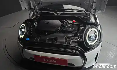 Mini Cooper 2024 1.5 гидро в Москве № 1915624, миниатюра 6