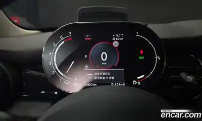 Mini Cooper 2024 1.5 гидро в Москве № 1915624, миниатюра 8
