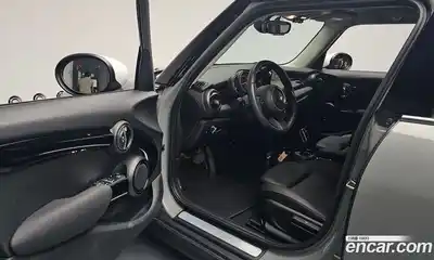 Mini Cooper 2021 1.5 гидро в Москве № 1915791, миниатюра 12