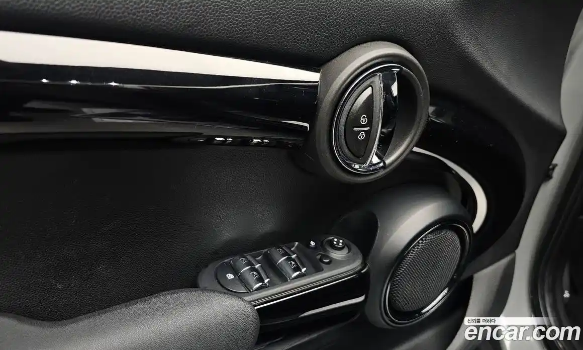Mini Cooper 2021 1.5 гидро в Москве № 1915791, фото 22
