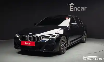 BMW 5-Series, 2023