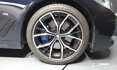 BMW 5-Series 2023 2.0 гидро в Москве № 1915873, миниатюра 7