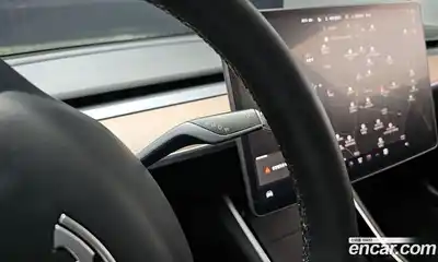 Tesla Model 3 2020 0.2 гидро, миниатюра 12
