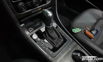Volkswagen Passat 2018 2.0 гидро в Москве № 1917622, миниатюра 11