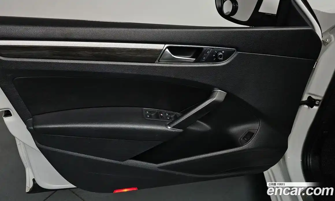 Volkswagen Passat 2018 2.0 гидро в Москве № 1917622, фото 13