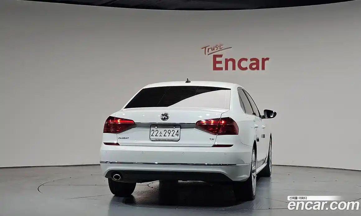 Volkswagen Passat 2018 2.0 гидро в Москве № 1917622, фото 3