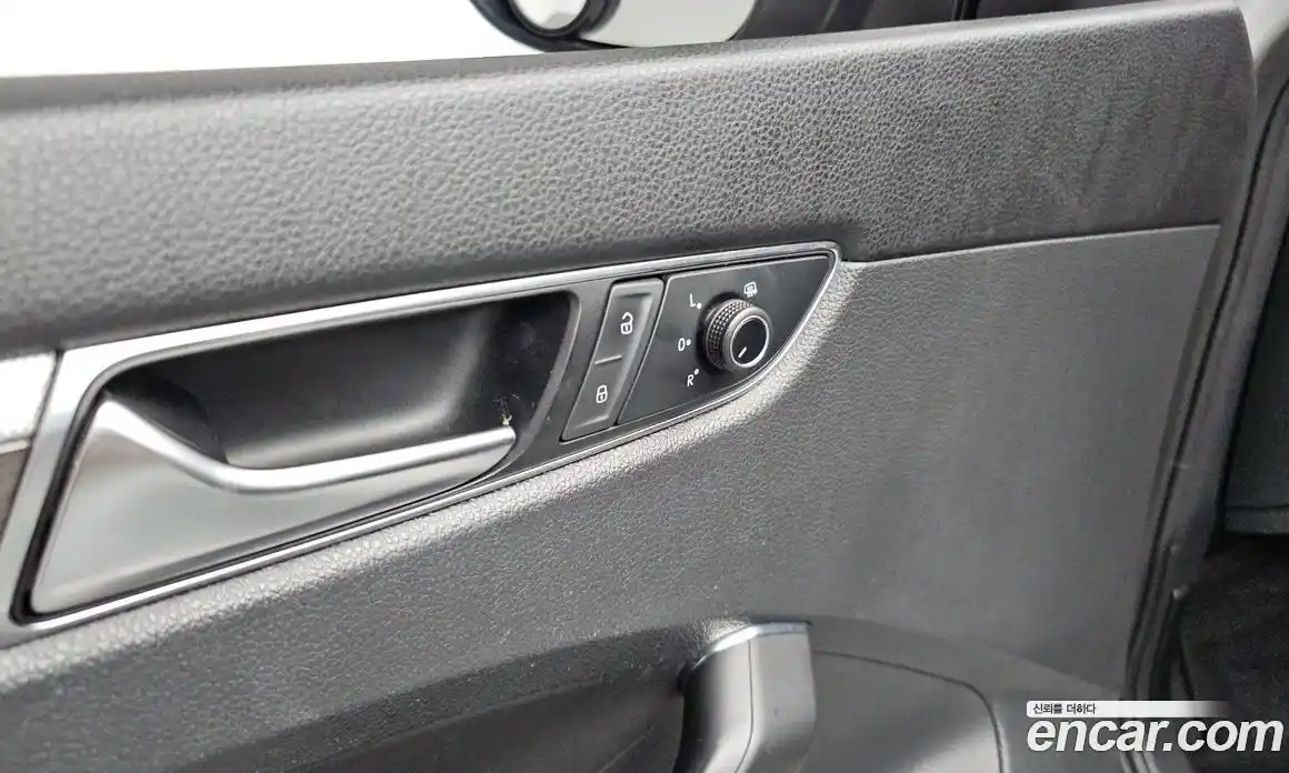 Volkswagen Passat 2018 2.0 гидро в Москве № 1917622, фото 33