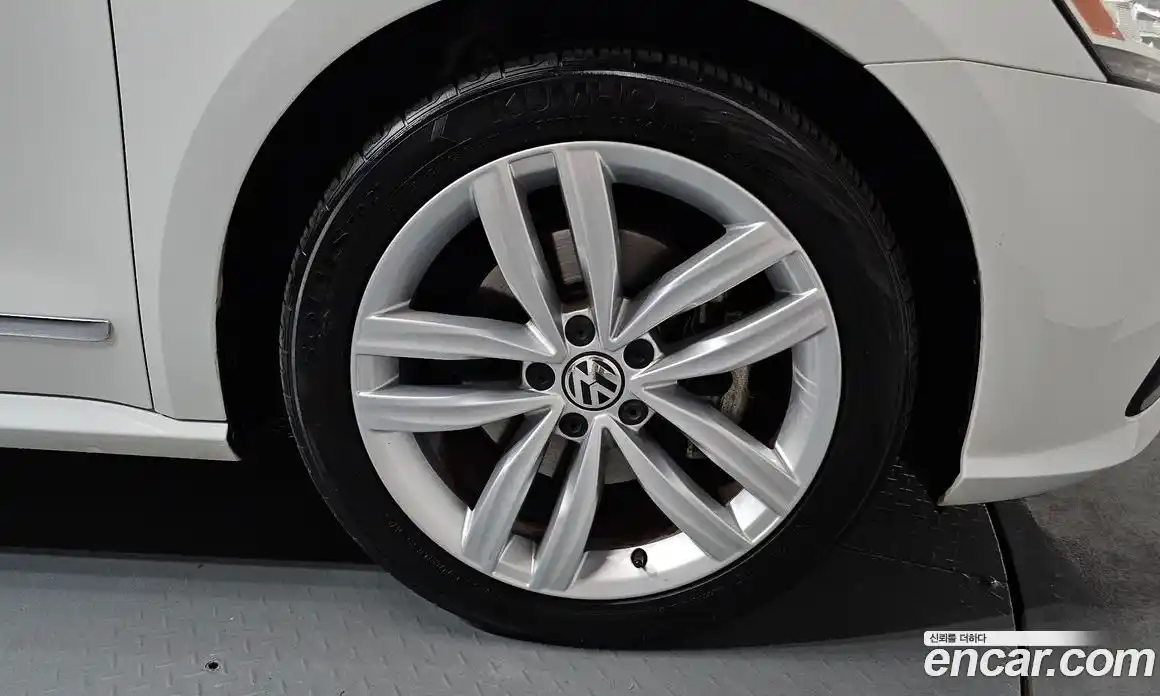 Volkswagen Passat 2018 2.0 гидро в Москве № 1917622, фото 6