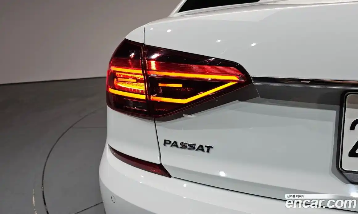 Volkswagen Passat 2018 2.0 гидро в Москве № 1917622, фото 8