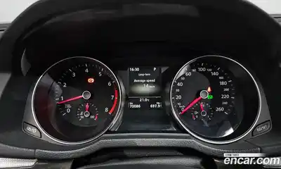 Volkswagen Passat 2018 2.0 гидро в Москве № 1917622, миниатюра 10