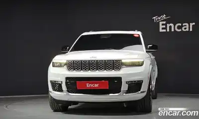 Jeep Cherokee 2023 3.6 гидро в Москве № 1918872, миниатюра 3