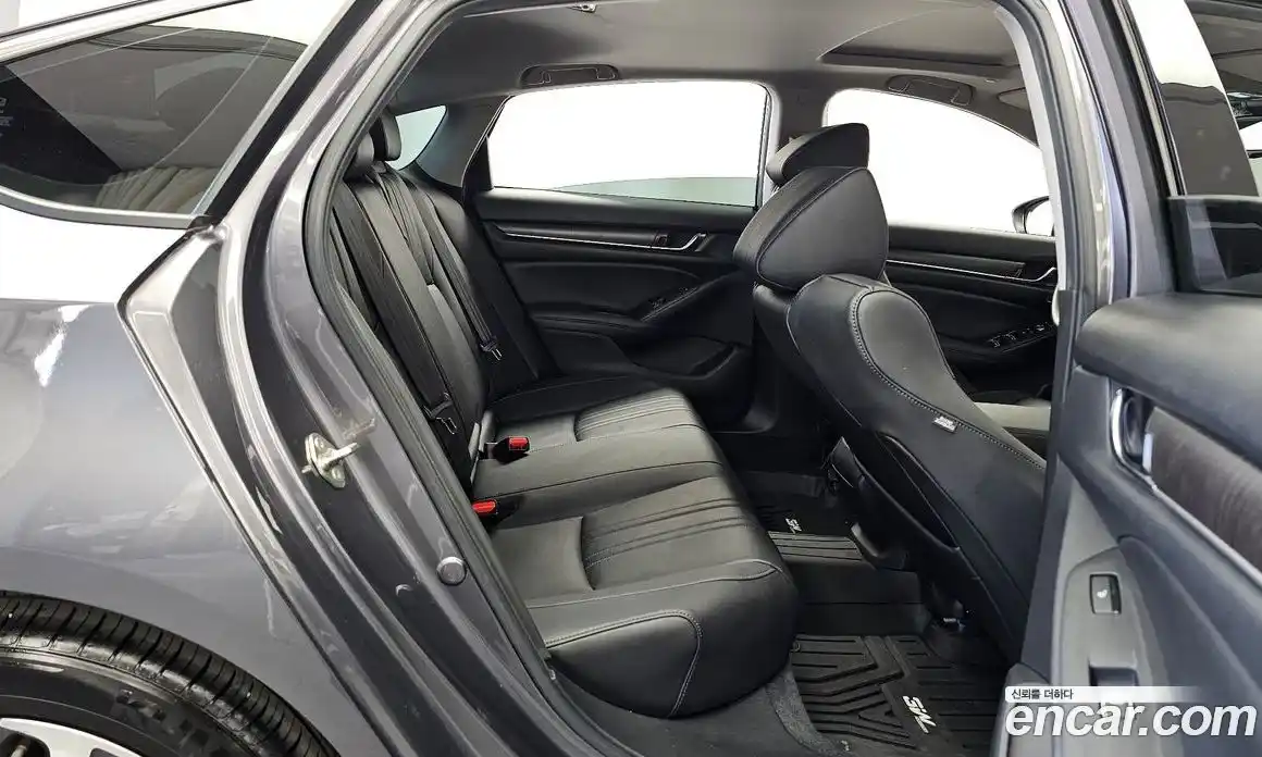 Honda Accord 2019 2.0 гидро в Москве № 1919899, фото 12