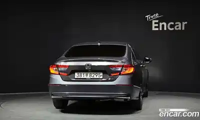 Honda Accord 2019 2.0 гидро в Москве № 1919899, миниатюра 4