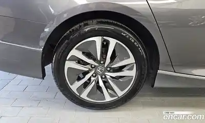 Honda Accord 2019 2.0 гидро в Москве № 1919899, миниатюра 5