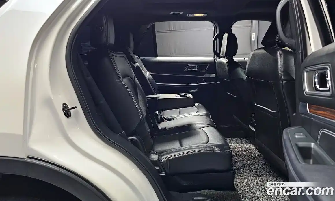 Ford Explorer 2018 2.3 гидро в Москве № 1920499, фото 11