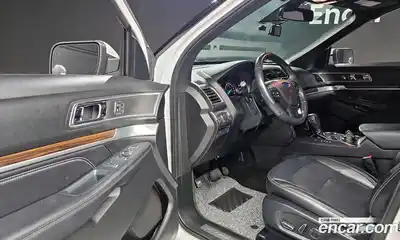 Ford Explorer 2018 2.3 гидро в Москве № 1920499, миниатюра 10