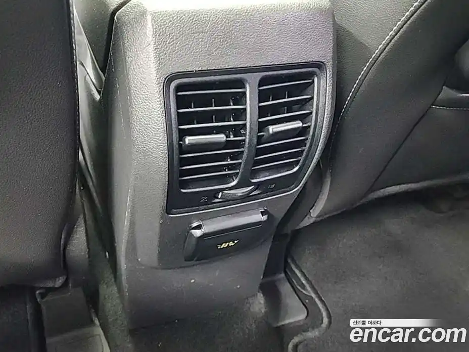 Ford Kuga 2016 2.0 гидро в Москве № 1920583, фото 18