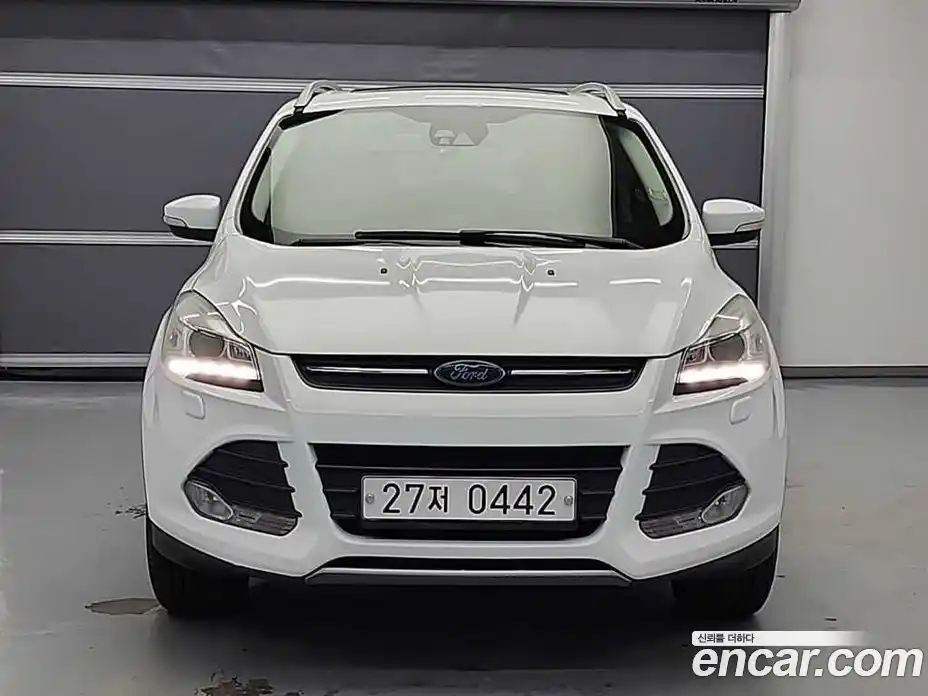 Ford Kuga 2016 2.0 гидро в Москве № 1920583, фото 3