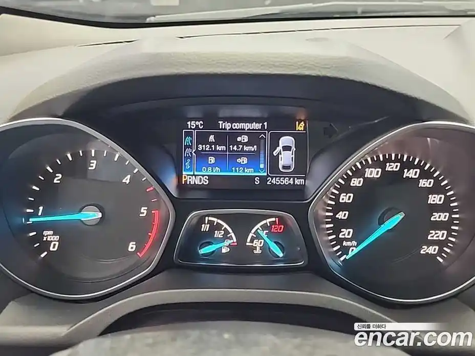 Ford Kuga 2016 2.0 гидро в Москве № 1920583, фото 8