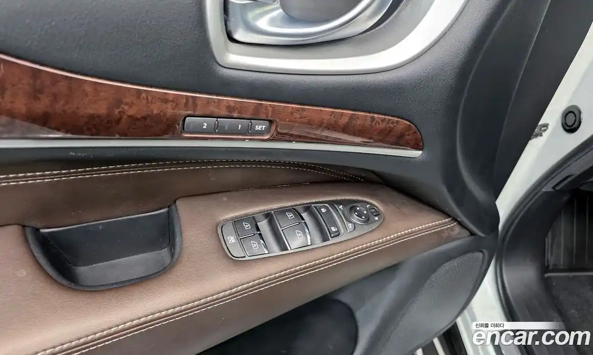 Infiniti QX60 2019 3.5 гидро в Москве № 1921446, фото 26