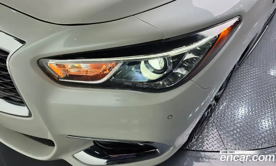 Infiniti QX60 2019 3.5 гидро в Москве № 1921446, фото 8