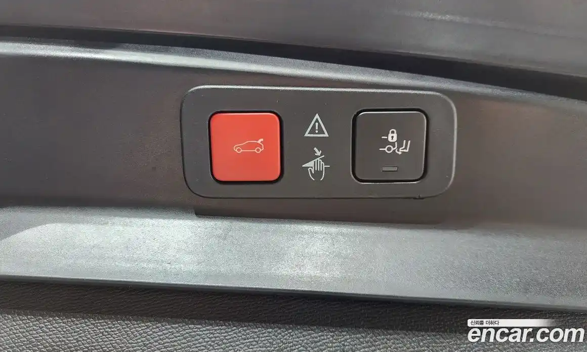 Peugeot 5008 2022 1.2 гидро в Москве, фото 22