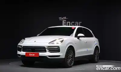 Porsche Cayenne, 2020