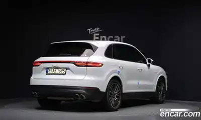 Porsche Cayenne 2020 3.0 гидро в Москве № 197569, миниатюра 2
