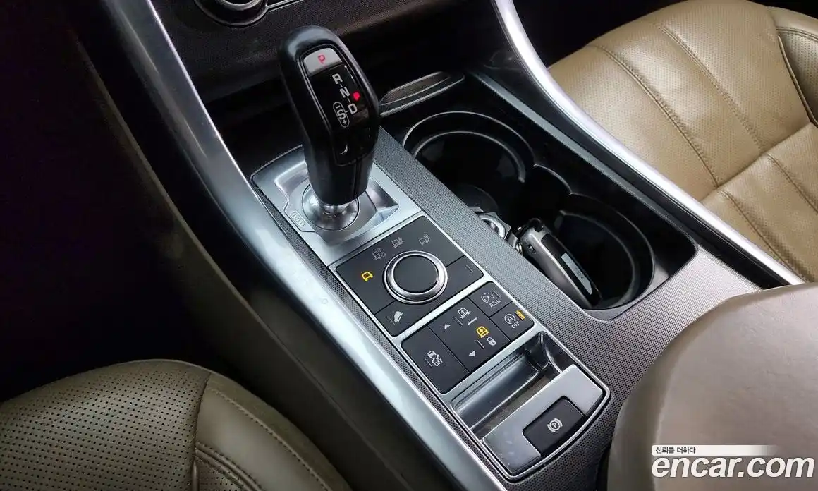 Land Rover Range-Rover Sport 2015 3.0 гидро в Москве № 198278, фото 9