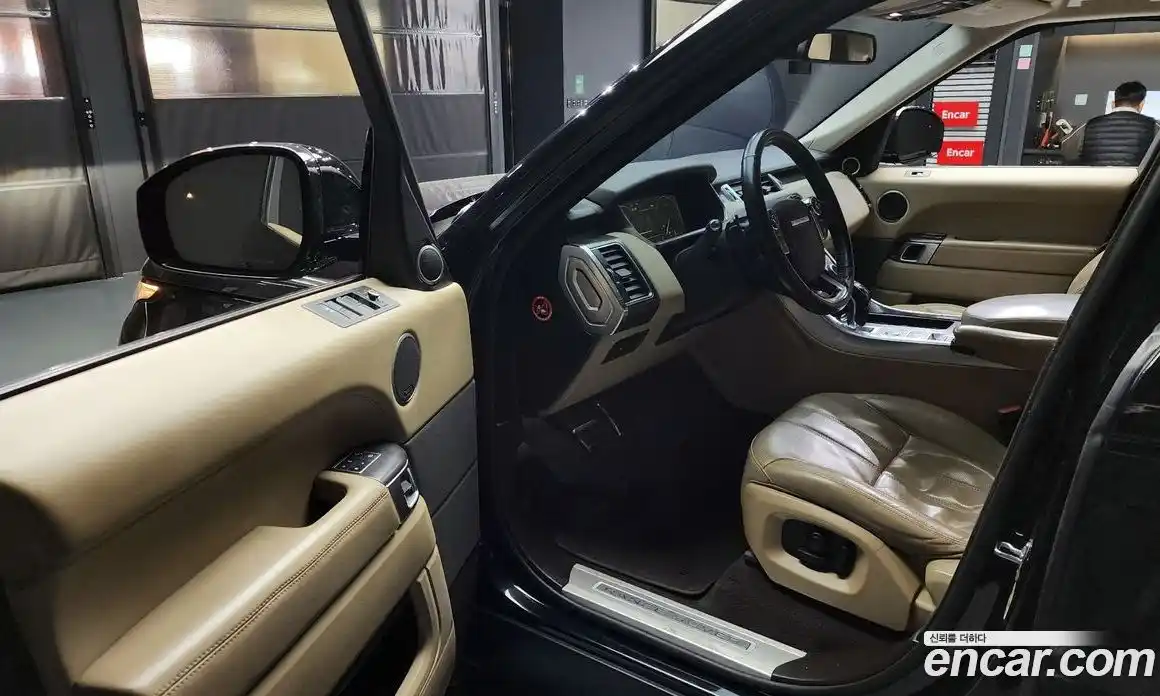 Land Rover Range-Rover Sport 2015 3.0 гидро в Москве № 198278, фото 10