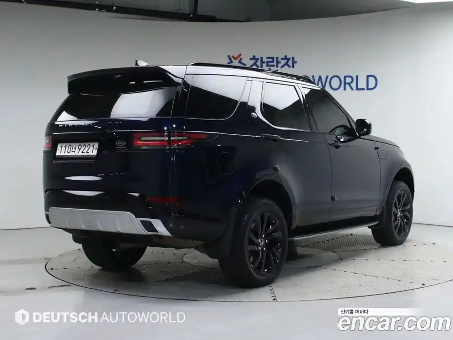 Land Rover Discovery 2020 3.0 гидро в Москве № 213427, фото 3
