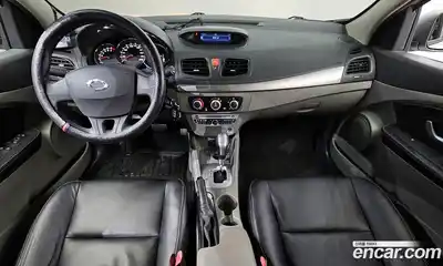 Renault SM3 2010 1.6 гидро в Москве № 222244, миниатюра 7