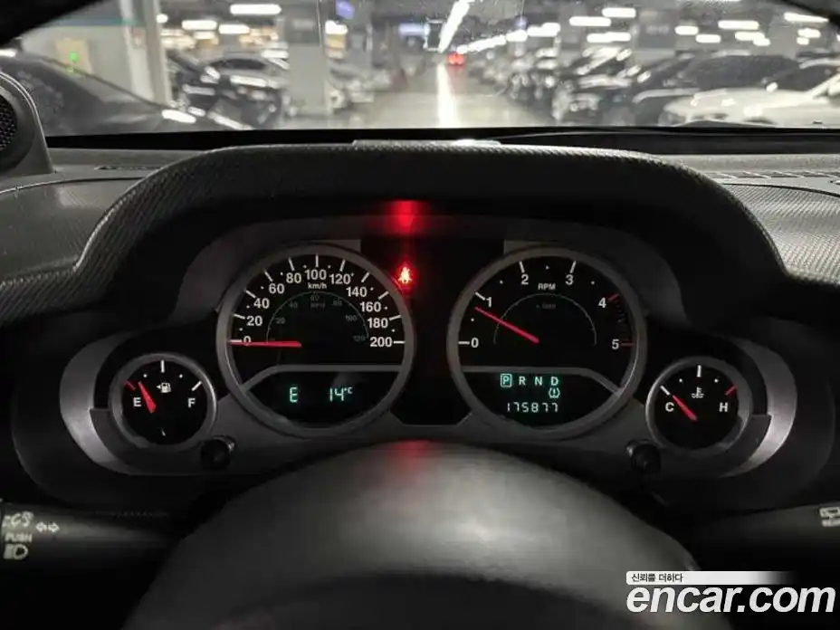 Jeep Wrangler 2010 2.8 гидро в Москве № 232779, фото 13