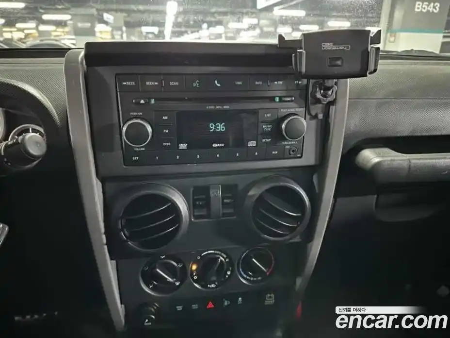 Jeep Wrangler 2010 2.8 гидро в Москве № 232779, фото 15