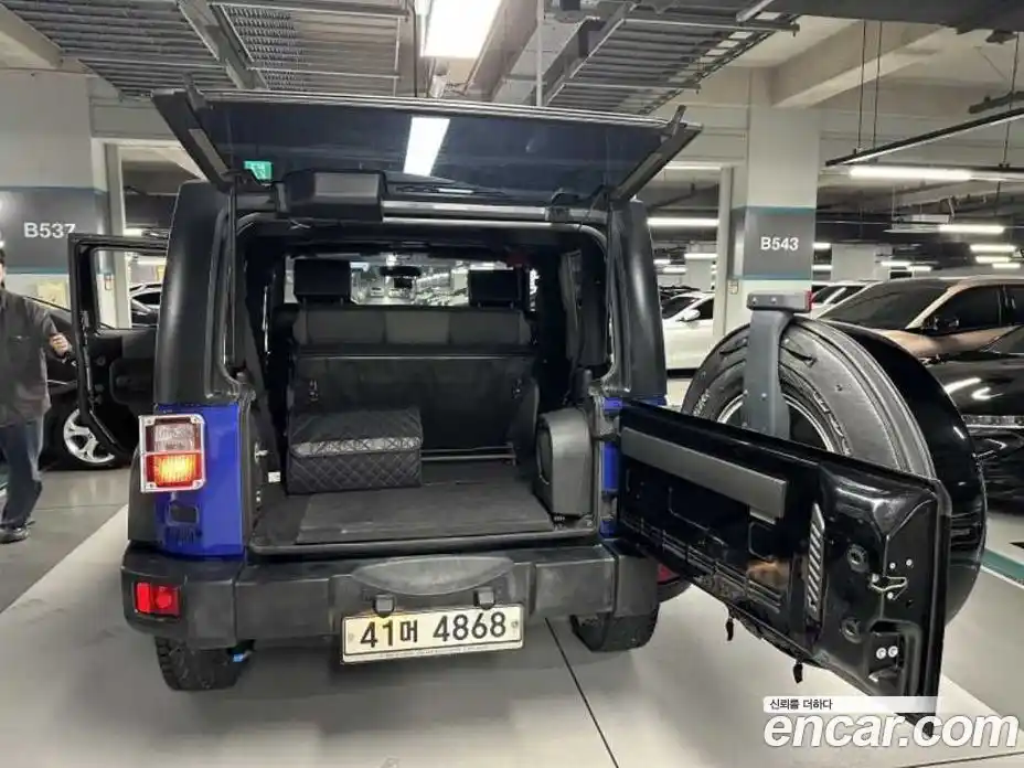 Jeep Wrangler 2010 2.8 гидро в Москве № 232779, фото 5