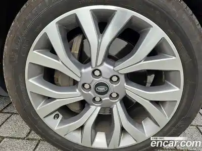 Land Rover Range-Rover 2016 4.4 гидро в Москве № 1250686, миниатюра 4
