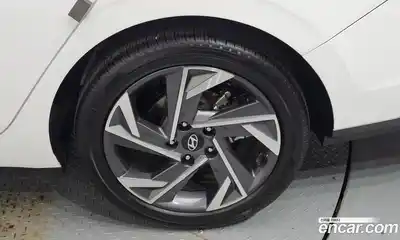Hyundai Avante 2024 1.6 гидро в Москве № 1317458, миниатюра 7