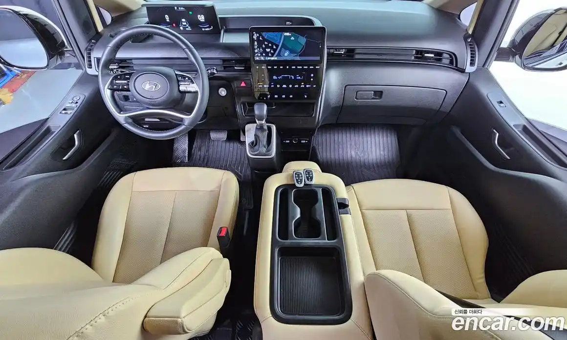 Hyundai Staria 2022 2.2 гидро в Москве № 1317641, фото 10