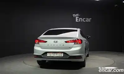 Hyundai Avante 2019 1.6 гидро в Москве № 1342175, миниатюра 4