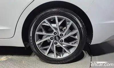 Hyundai Avante 2019 1.6 гидро в Москве № 1342175, миниатюра 7